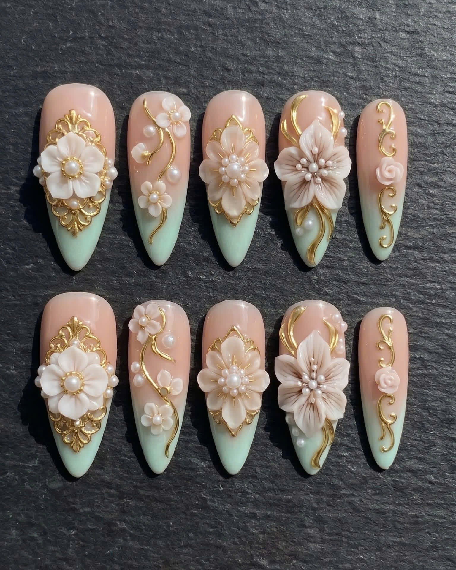 3D White Flower Gold Baroque Pearl Ombre Press-On Nails | Custom Press-On Nails | LuxepressCo