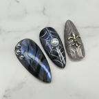 Gothic Dark Marble – Macro Light