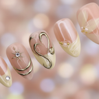 Macro close-up 3D gold wire heart star charm crescent moon band cat-eye aurora salon-quality press-on nails — LuxepressCo