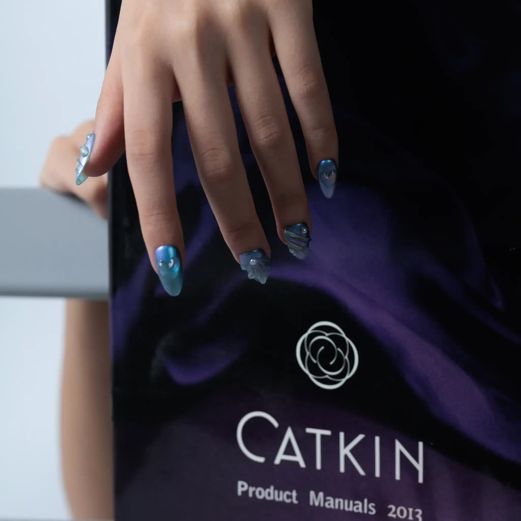 Deep Ocean 3D Sculptural Press-On Nails | Almond | Cat Eye Teal Chrome | LuxepressCo
